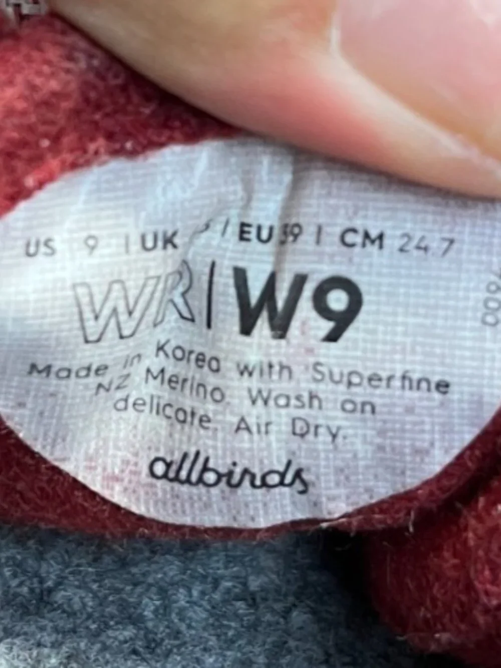 Allbirds Wool Runners Womens Size 9 Red White Athletic Running Shoes‎ Sneakers